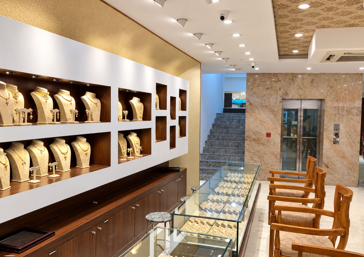 Retail Interior — view 7